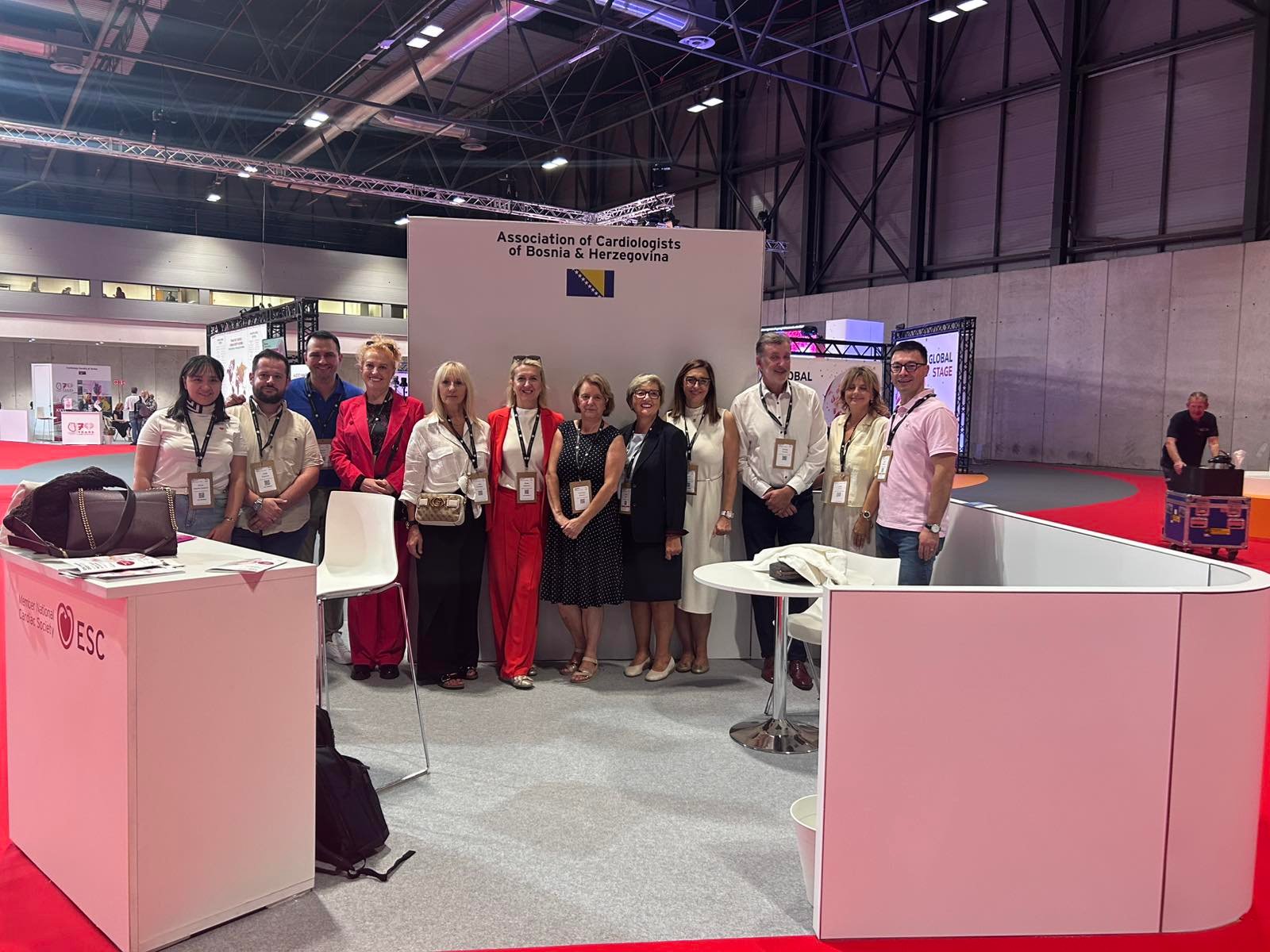 Dr Milan Gluhovic sa ostalim učesnicima kongresa u Madridu